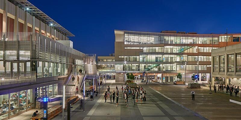 加州大學伯克萊分校(University of California, Berkeley)，簡稱UC Berkeley