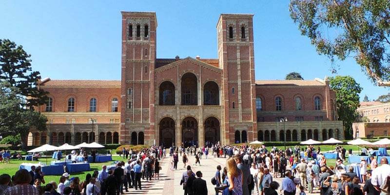 加州大學洛杉磯分校（University of California, Los Angeles），簡稱UCLA