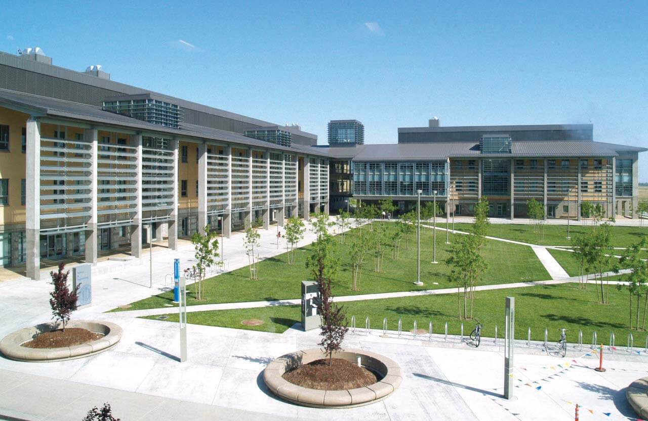加州大學美熹德分校 (University of California，Merced)，簡稱UC Merced，又名加州大學默塞德分校