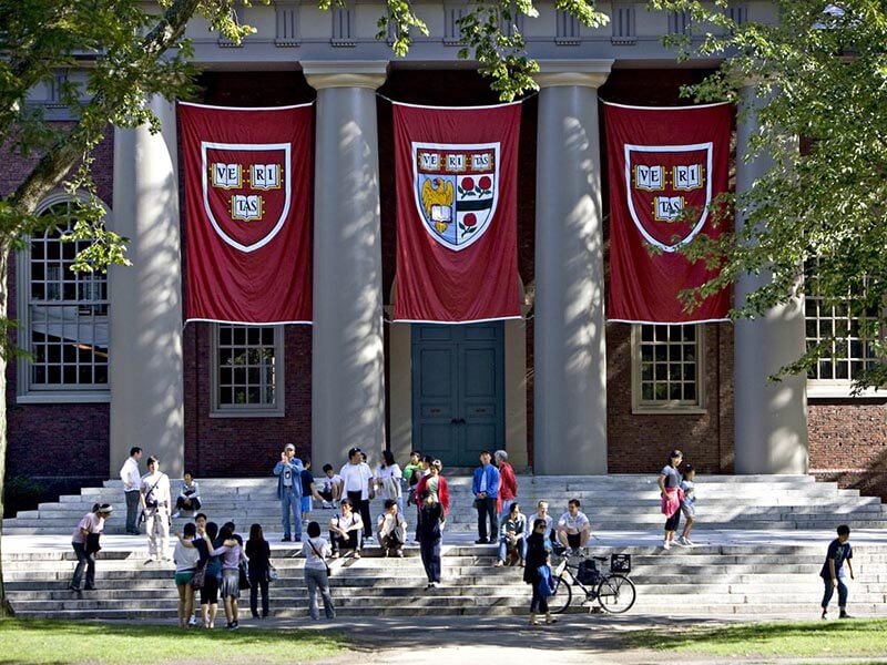 哈佛大學（Harvard University)