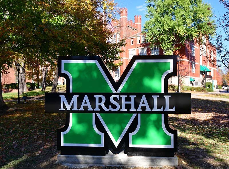 馬歇爾大學(Marshall University，簡稱MU)