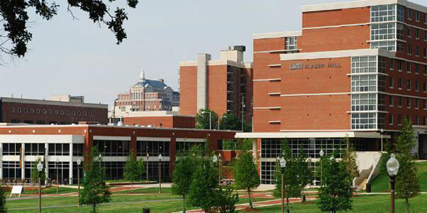 阿拉巴馬大學伯明翰University of Alabama at Birmingham（簡稱UAB）