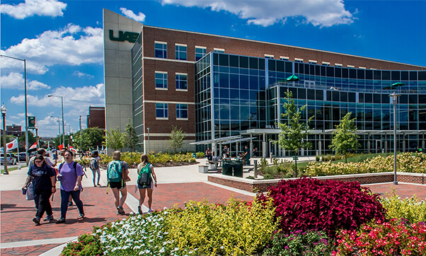 阿拉巴馬大學伯明翰University of Alabama at Birmingham（簡稱UAB）